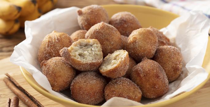 bolinho de chuva com banana