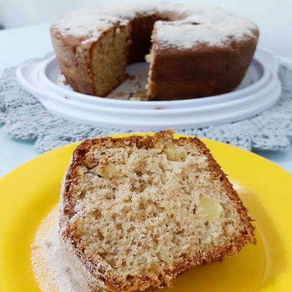 bolo de maça com canela