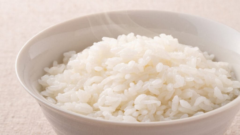 como fazer arroz no microondas