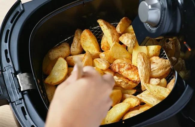 como fritar batata na airfryer?